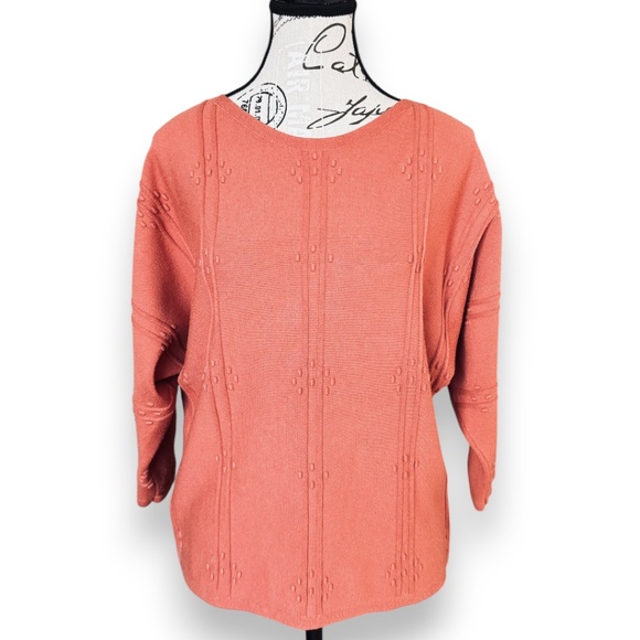 Vila Milano Sweaters - Vila Milano Coral Textured Knit Sweater Size M